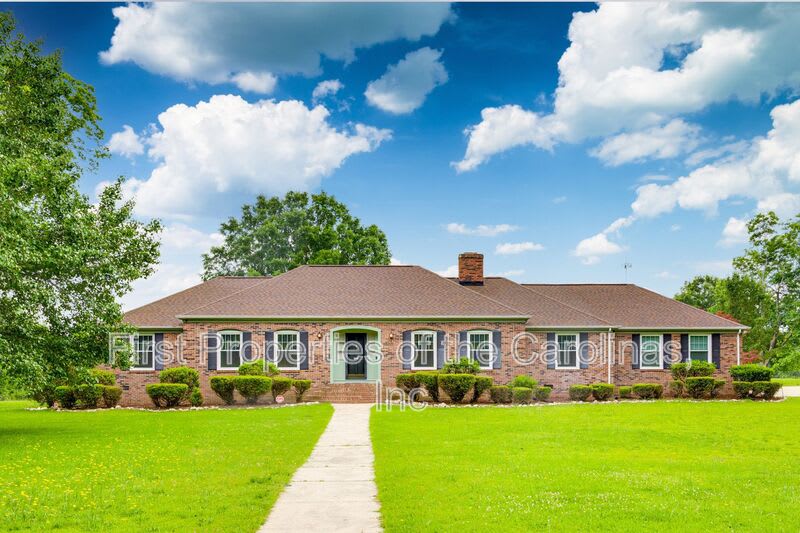 1003 Chesterfield Ave.
