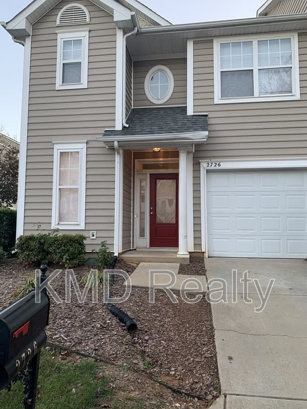 2726 Avalon Loop Road