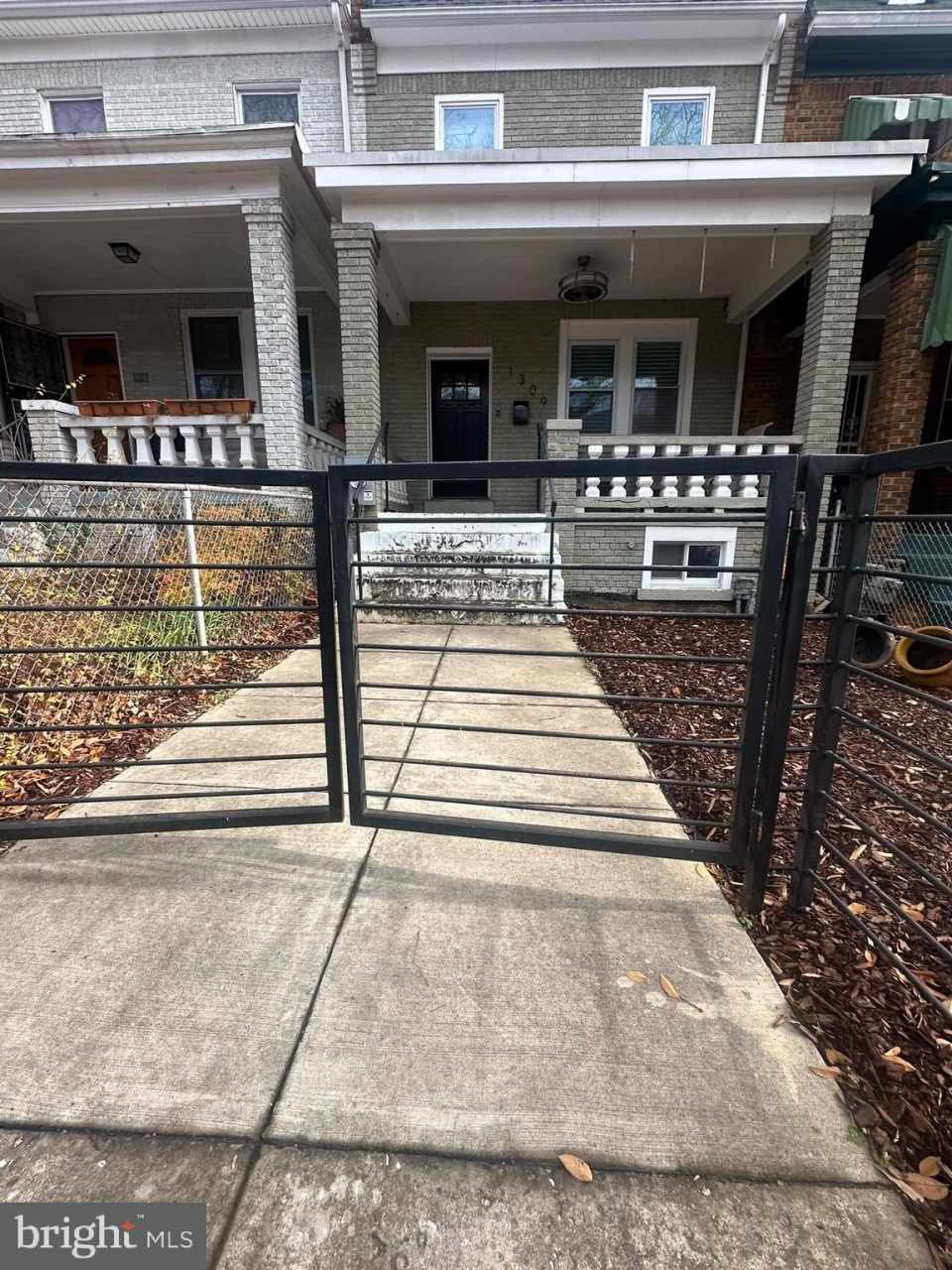 1309 TRINIDAD Avenue NE