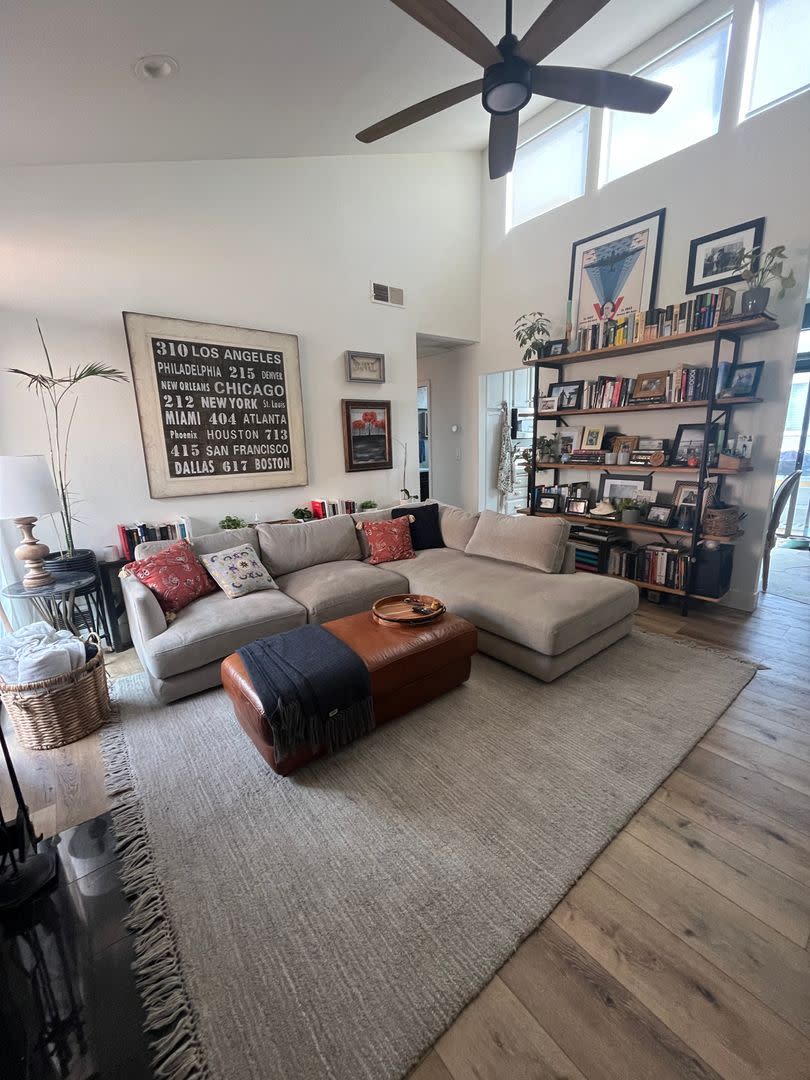 2bed/2 bath Hillcrest Condo