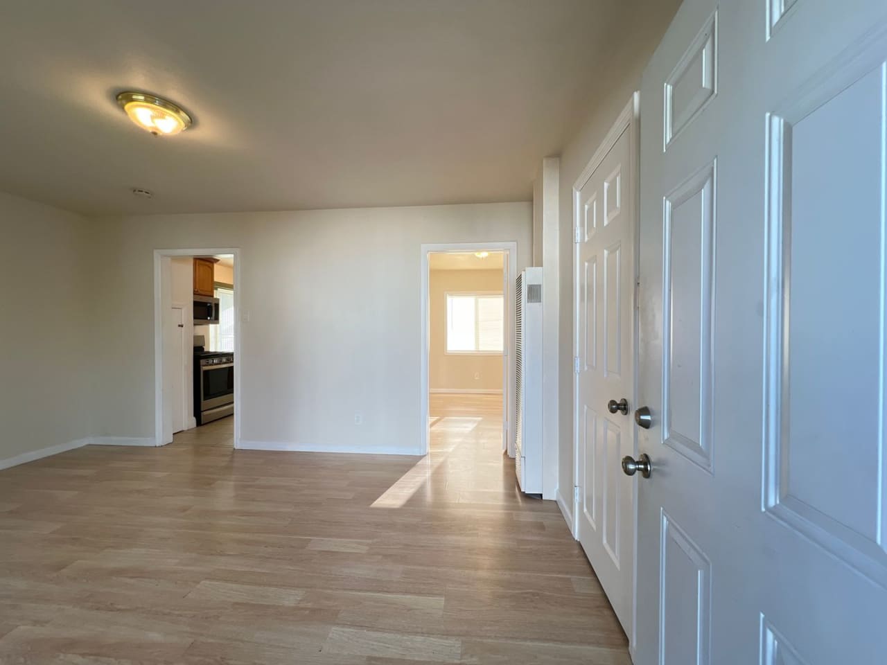 1st Month's Rent is FREE!!! Conveniently Located Newly Remodeled 1 Bed/ 1 Bath Duplex for Rent In San Leandro, Ca!!