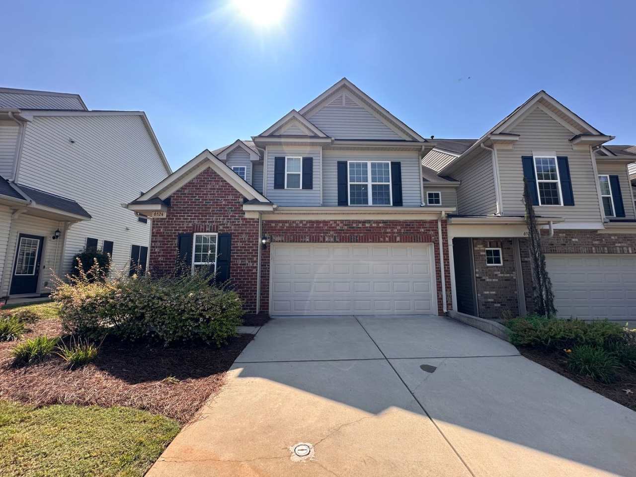 **MOVE IN SPECIAL!**Beautiful 3BR/2.5BA Home in Charlotte!