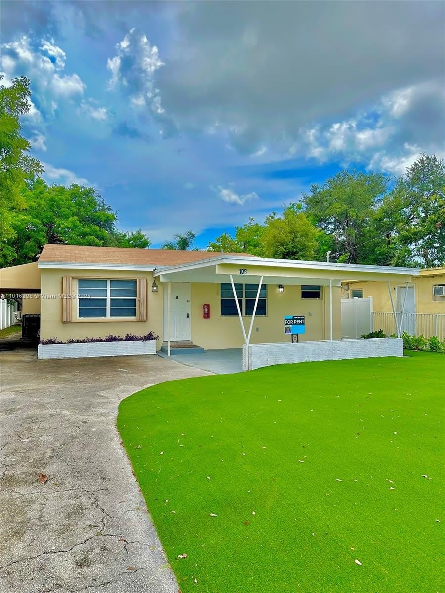 108 NW 3rd Ave