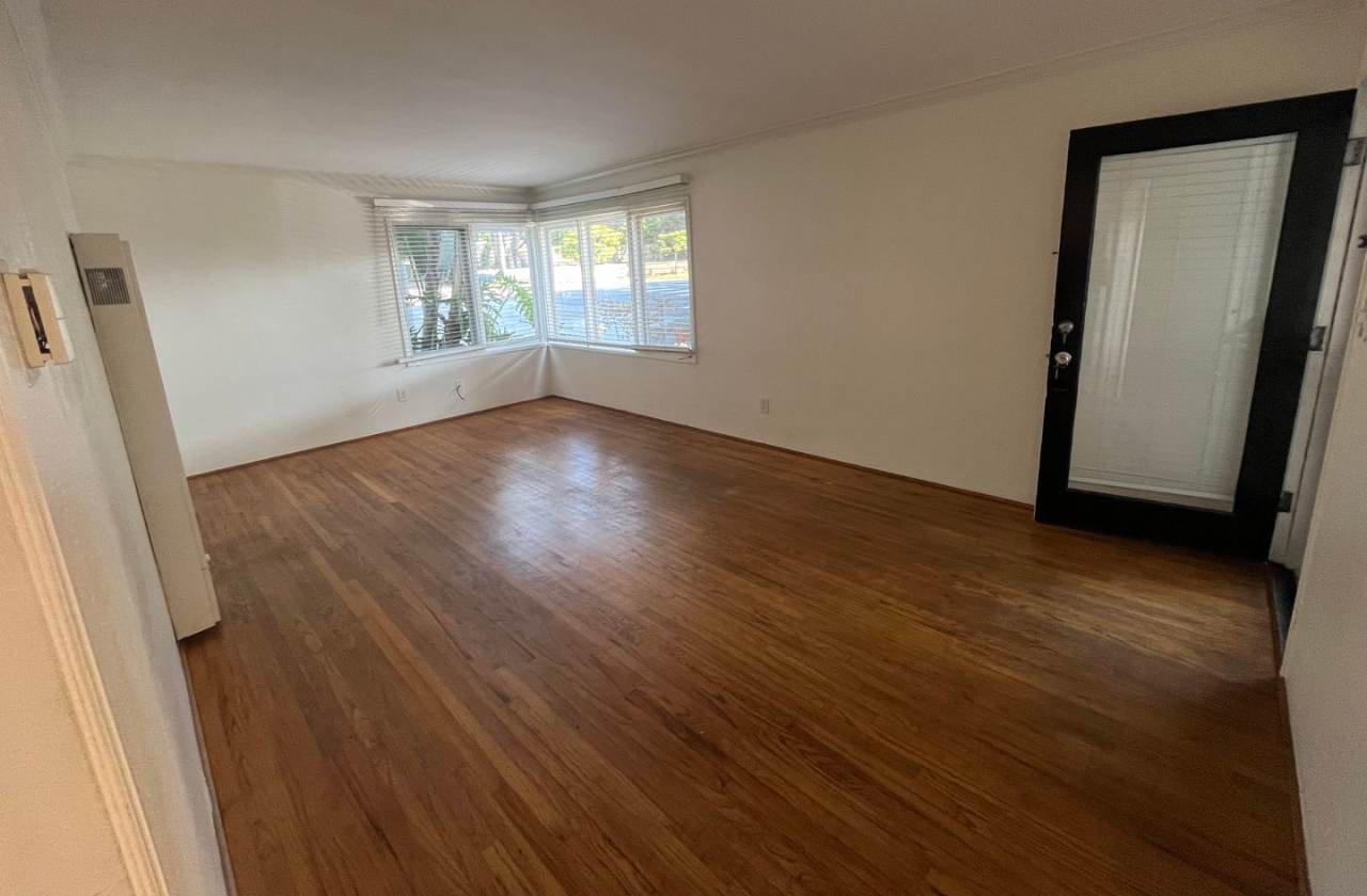 Renovated 1BR Steps to Windansea Beach