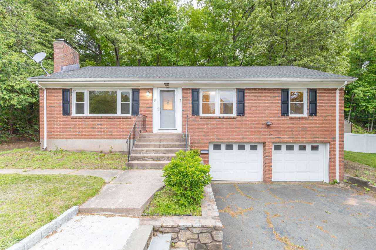 3 Bedroom, 2 Bathroom home with Finished Basement