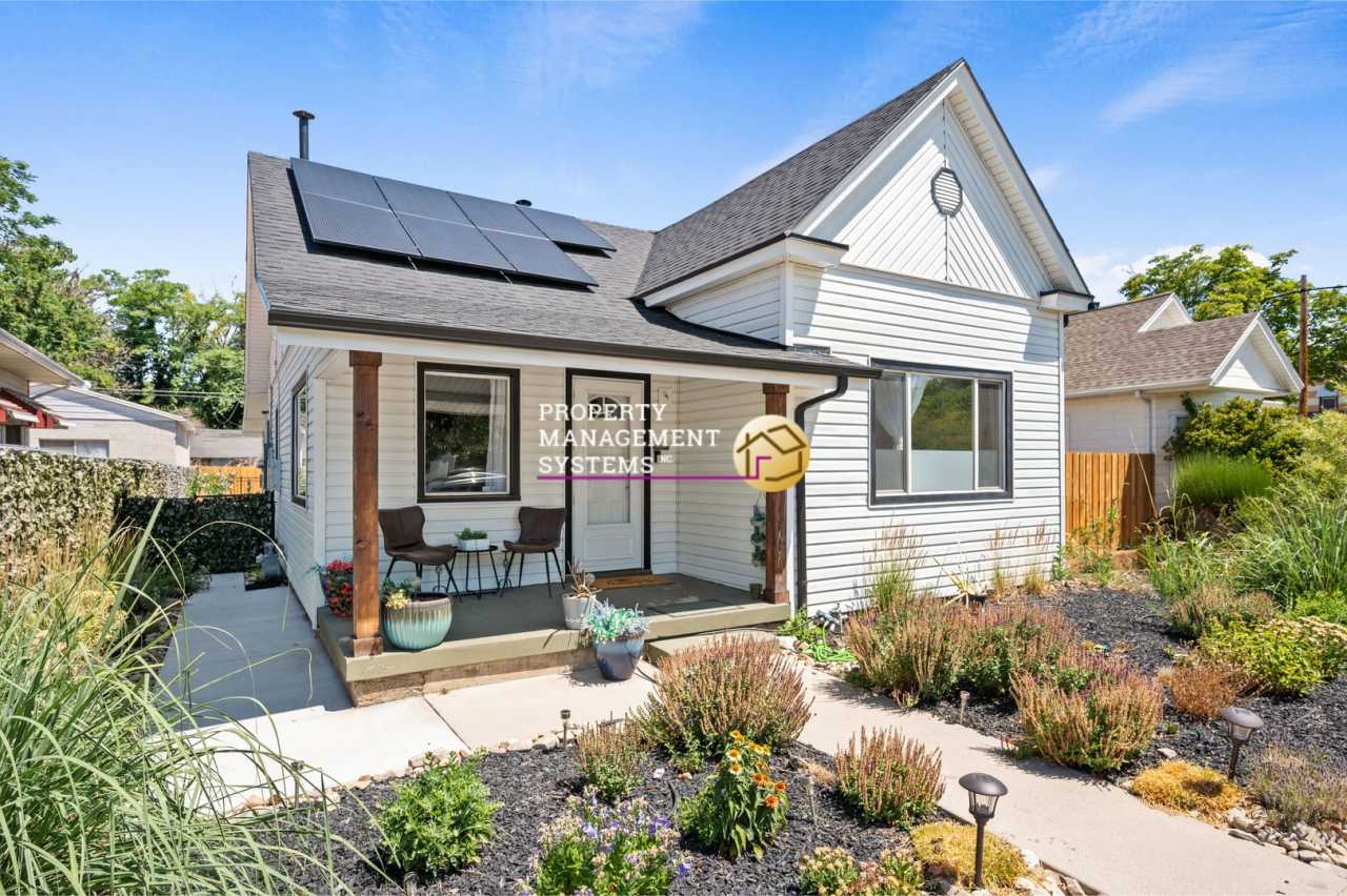 3 Bedroom Salt Lake Bungalow For Rent