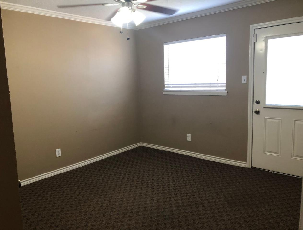 3/1.5 House with HUGE backyard available in February!