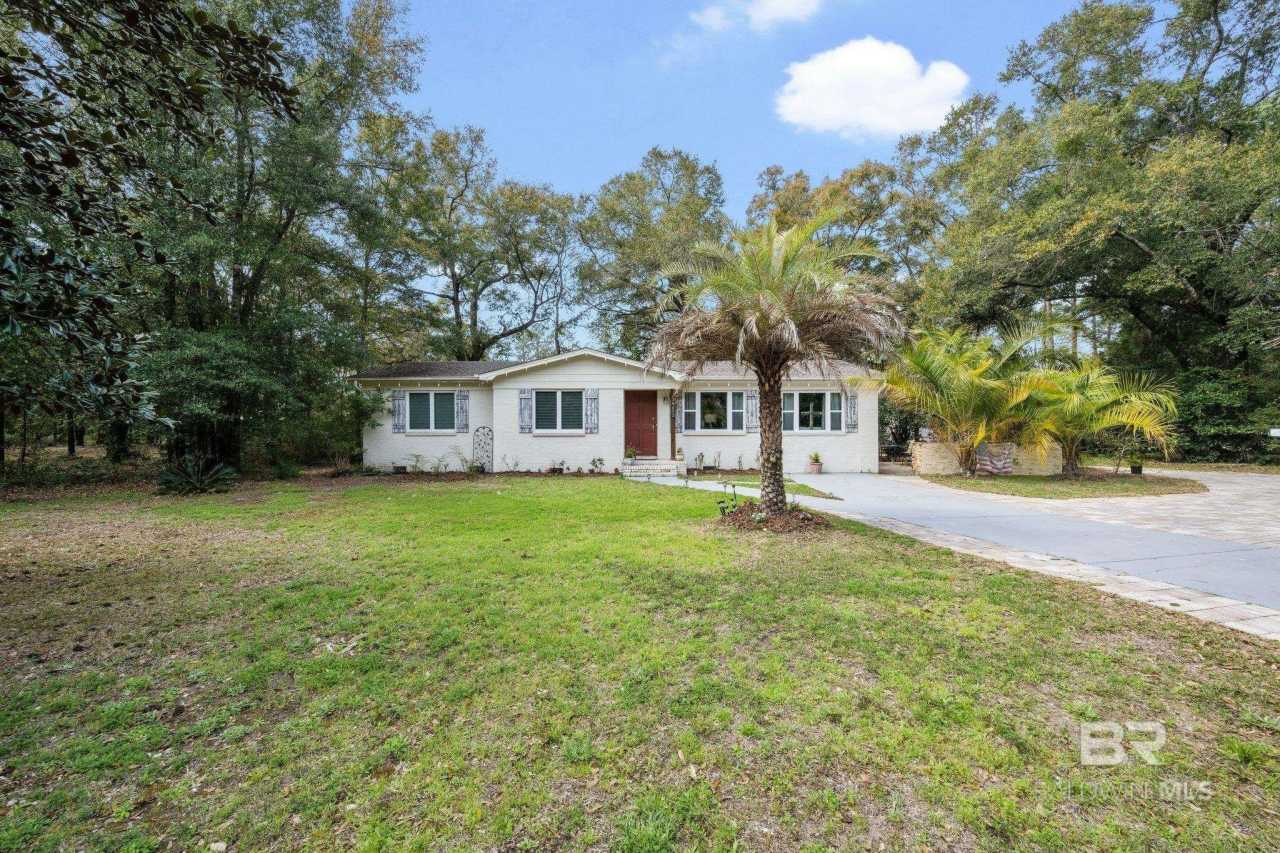 18633 Twin Beach Road