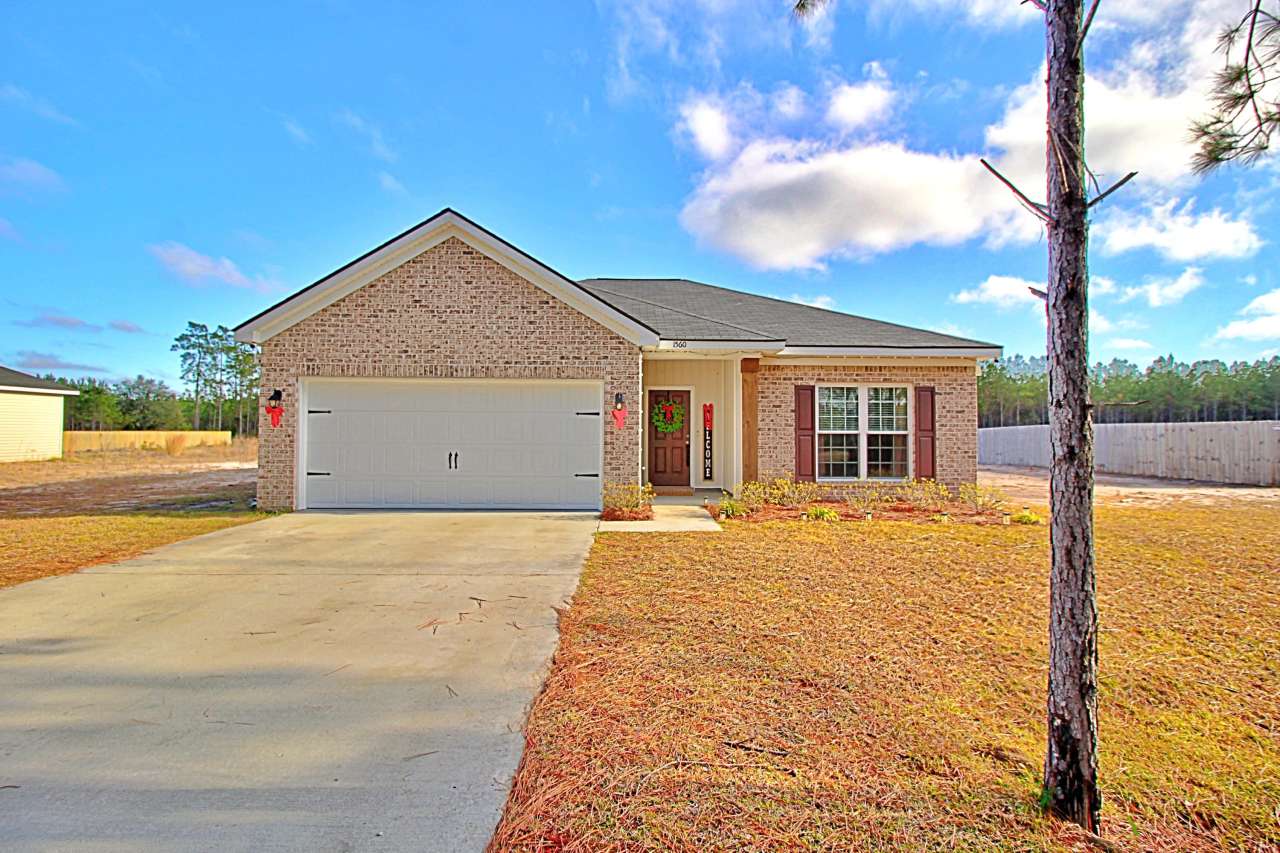 1560 Arnold Drive SE