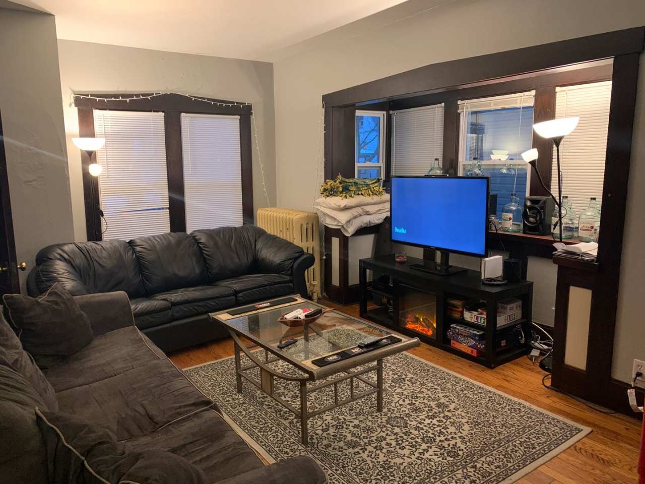 Maryland 6Bdrm House blocks from UWM Campus