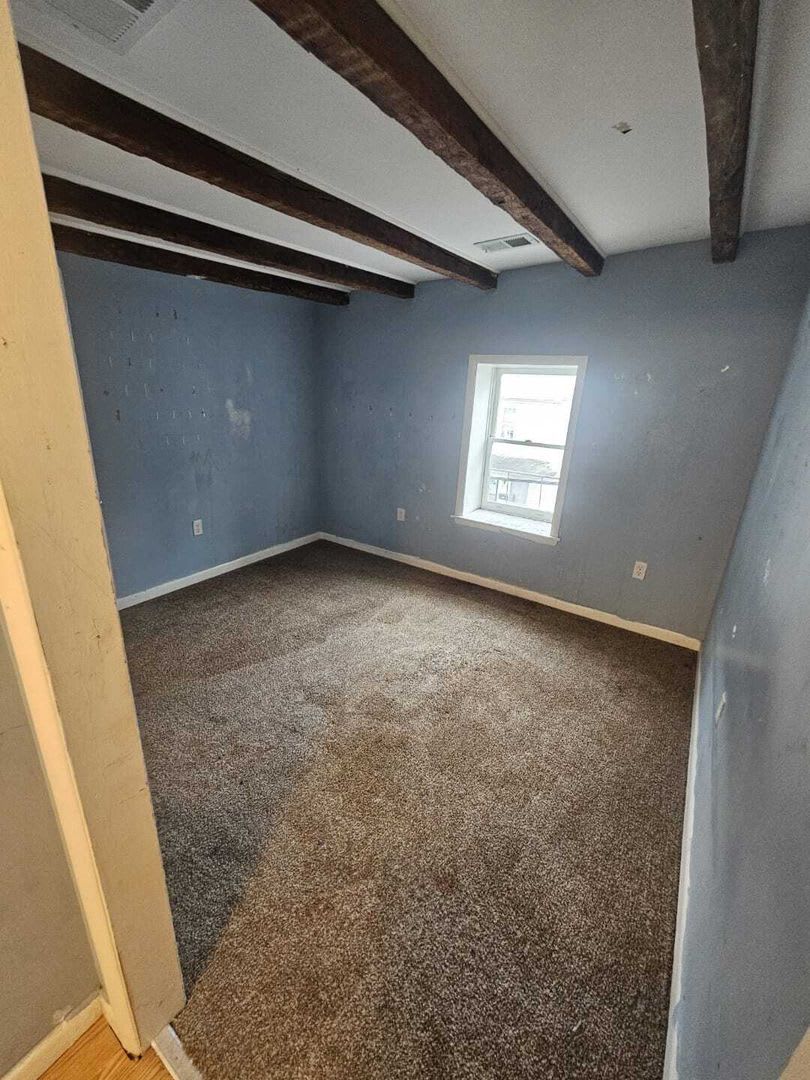 219 N Lawrence Street - Legendary Holdings USA