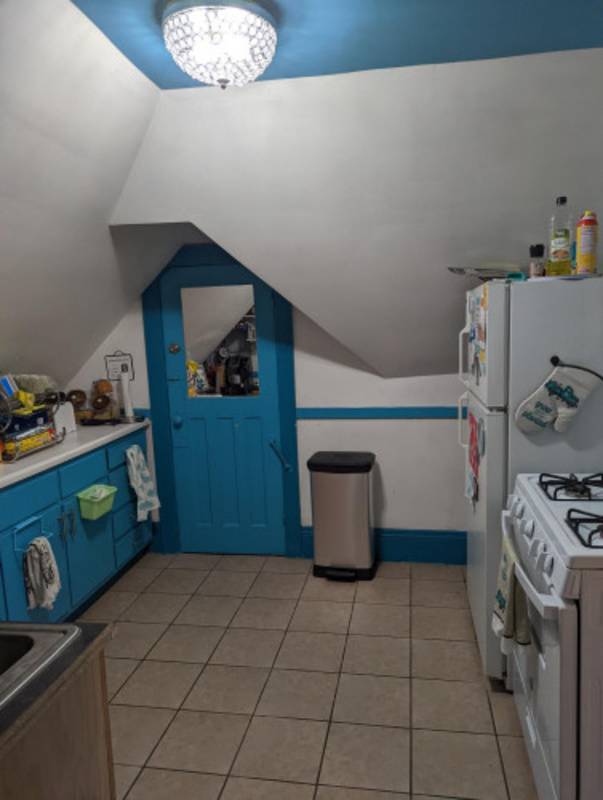 131-131 Dell Street - 131 1/2 Dell