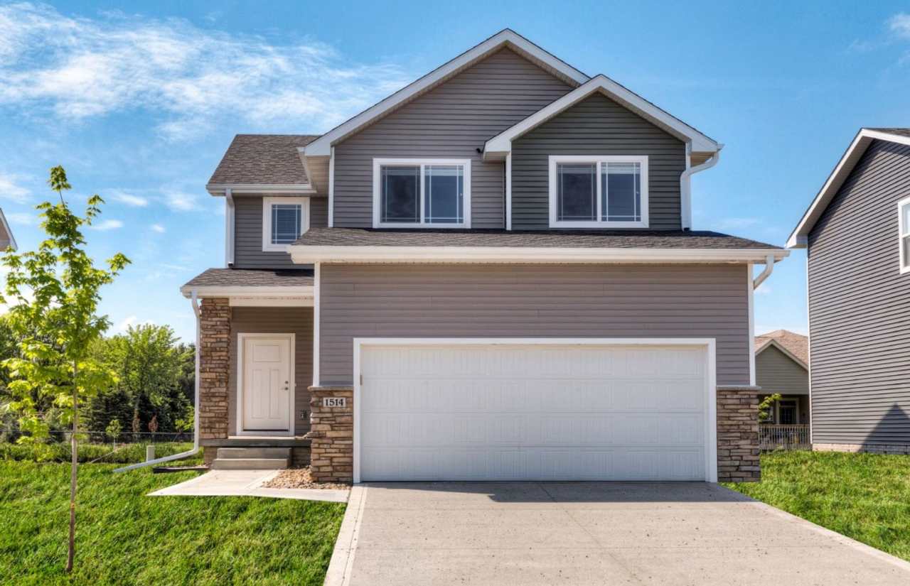 Beautiful, single-family home in Altoona! Call Today!