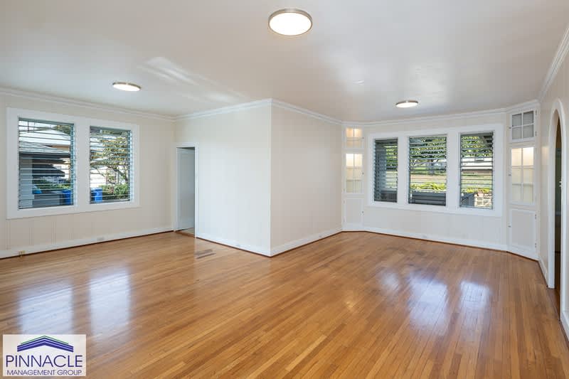 2238 Hoonanea Street