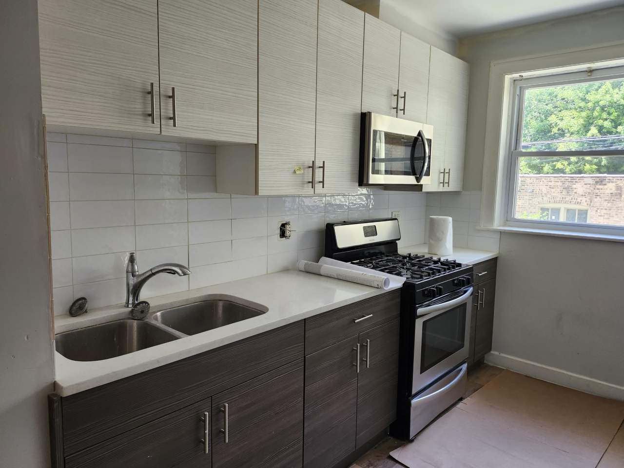 7302 S. Vernon