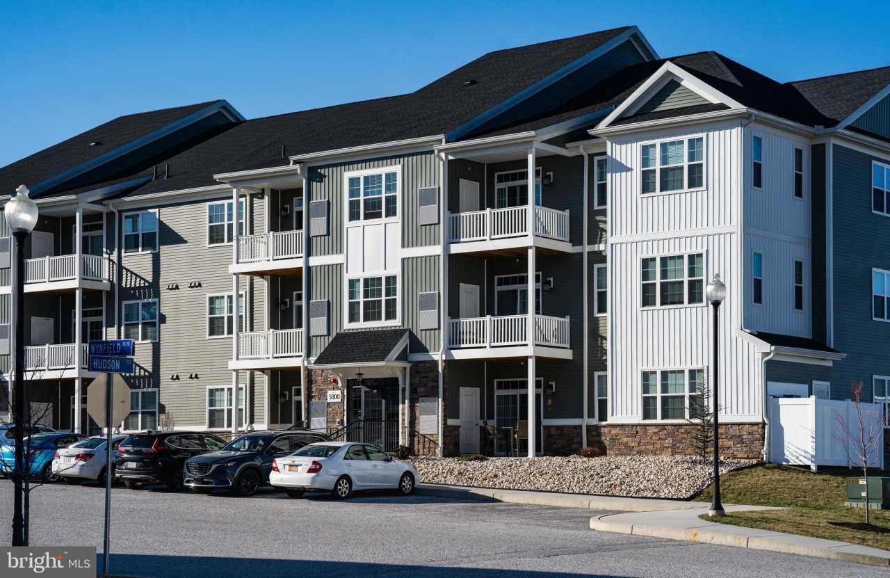 1014 CREW ST unit: 106