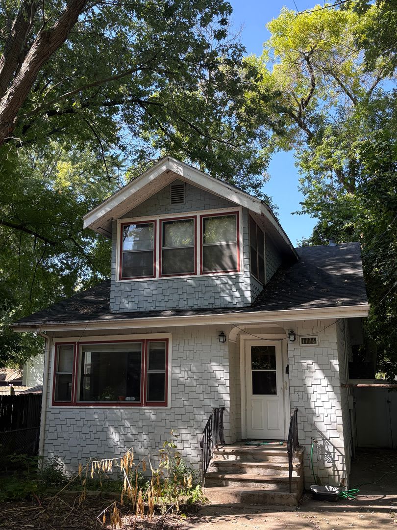 /Charming 3BR Near Downtown Madison - Available 8/15/2026