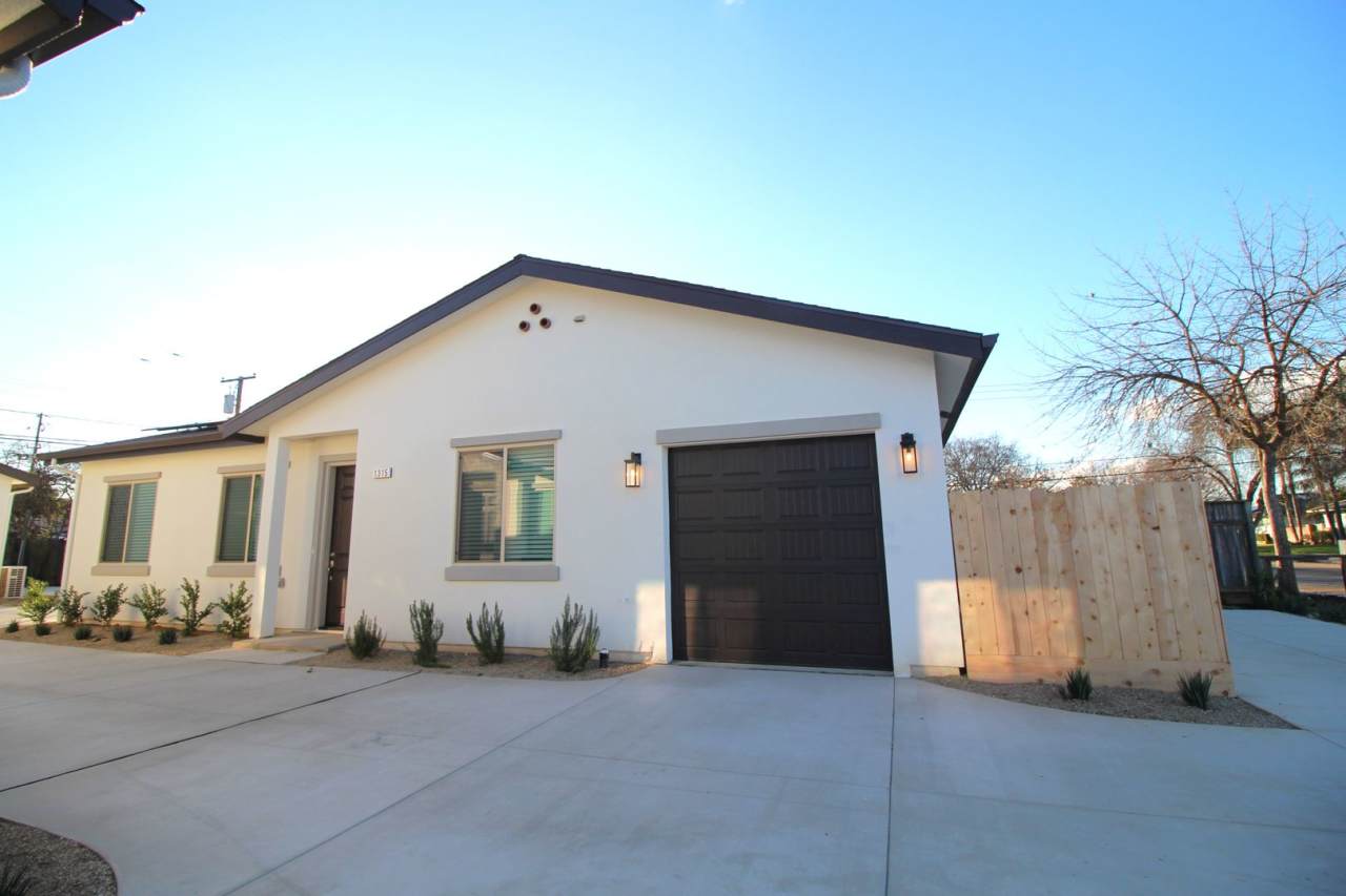 FOR RENT- BRAND NEW 2BED/2BATH - Barstow/First- 1315 E Portals