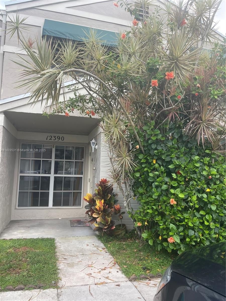 12390 SW 51st Pl