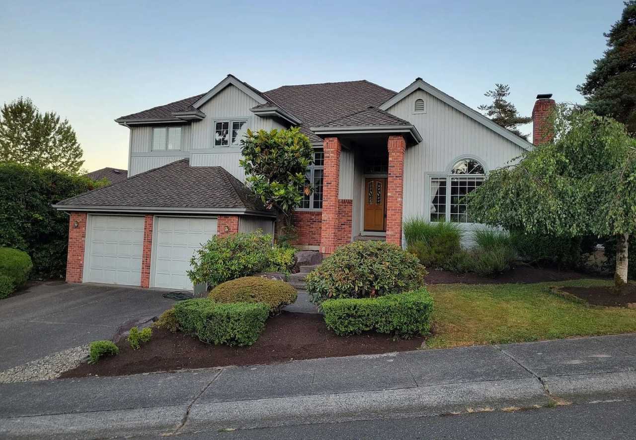 Spacious 3-Bedroom Home with Den and Private Backyard in Prime Location