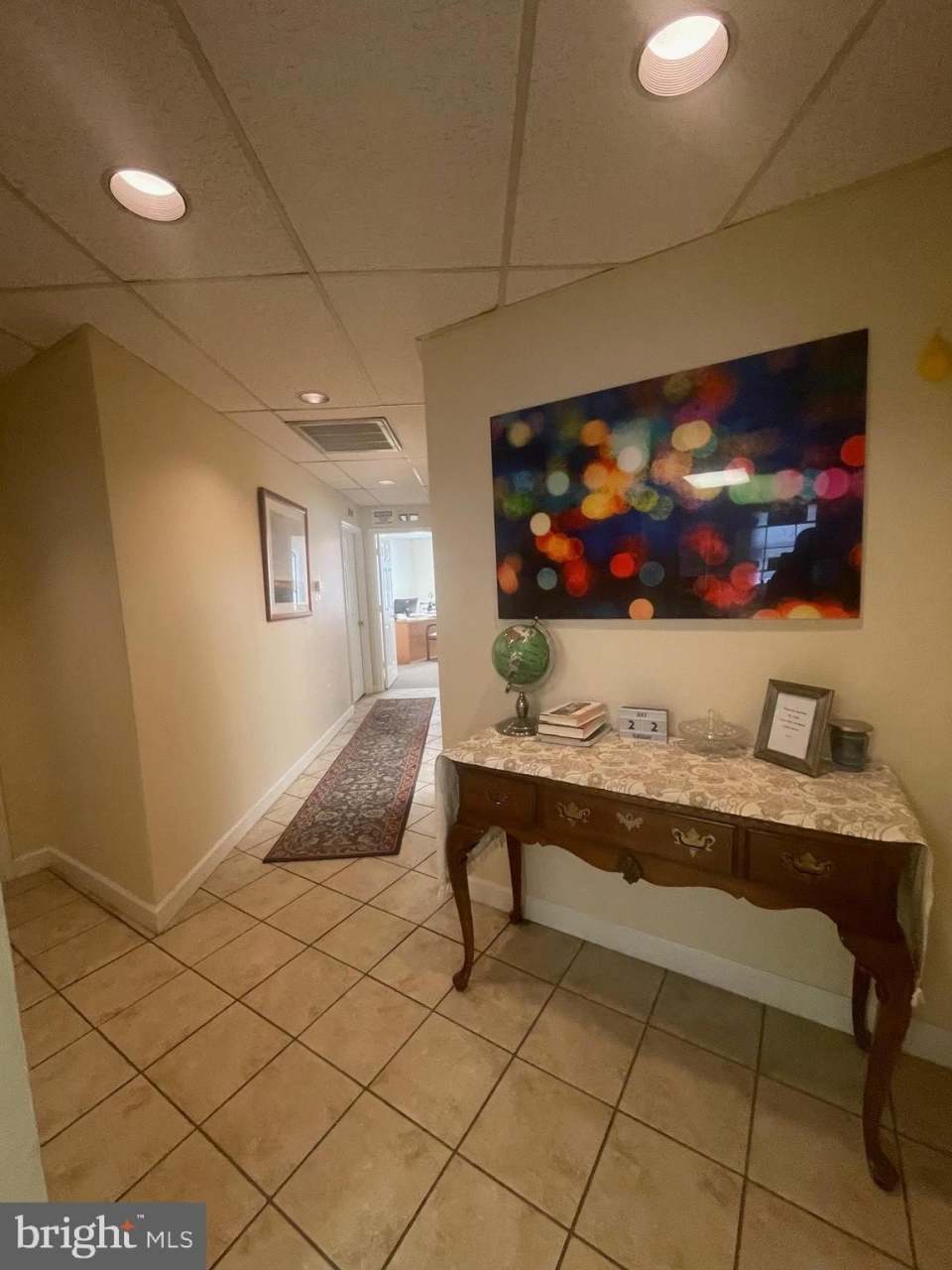 8957 EDMONSTON Road unit: Q