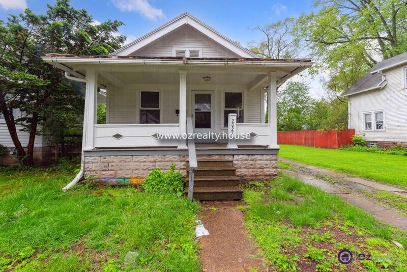 2027 Berkshire Place