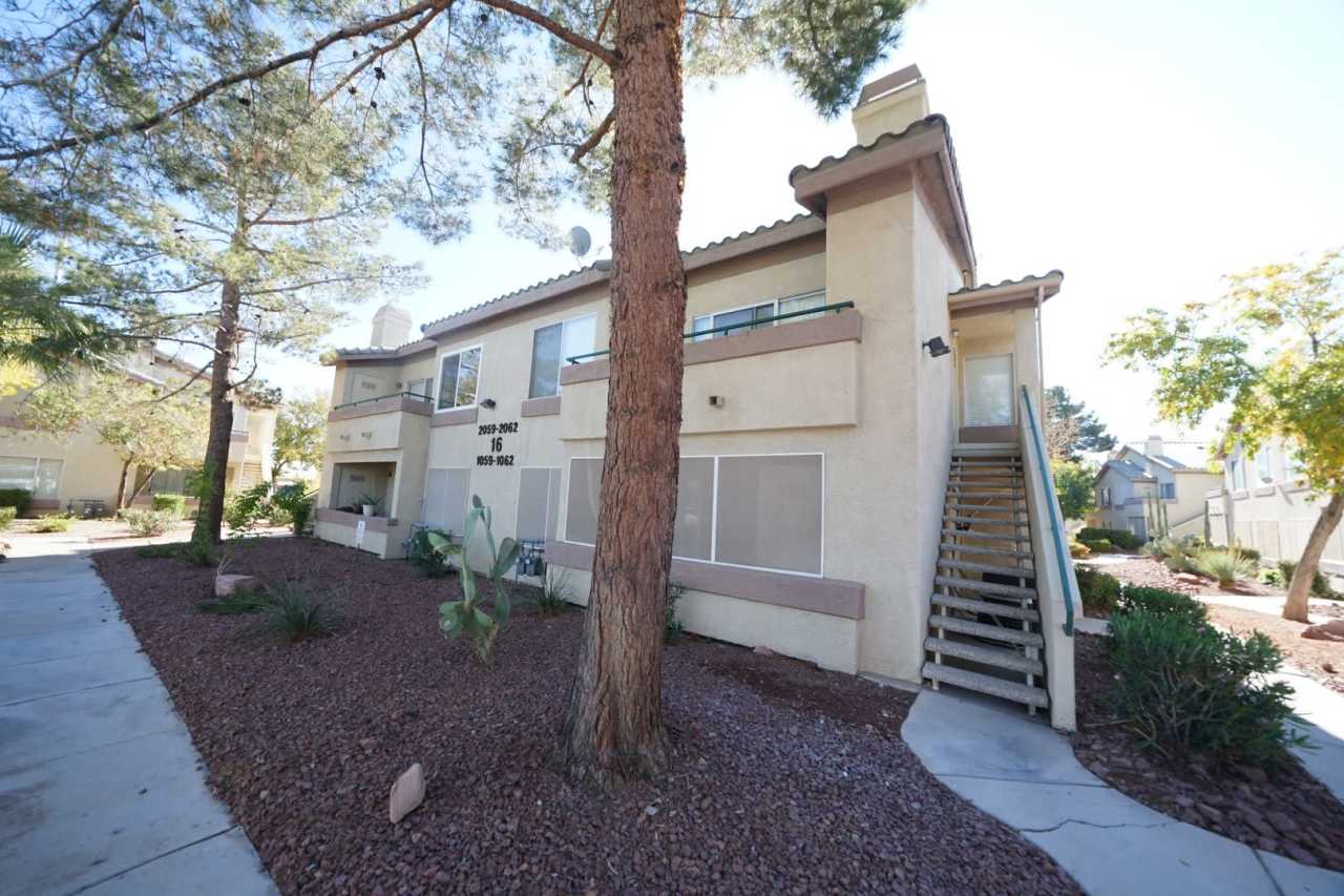 SHOWINGS AVAILABLE NOW