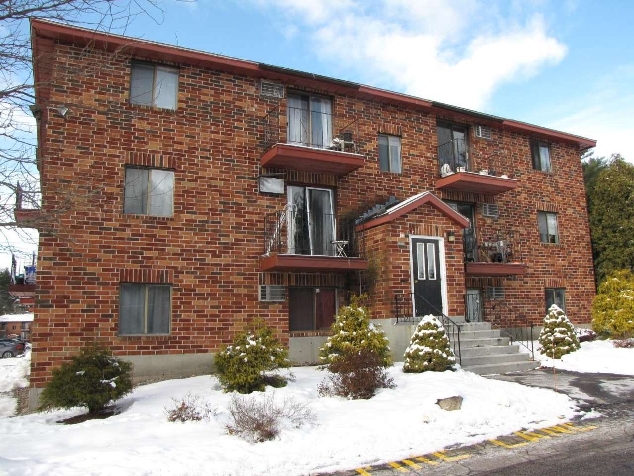 1301 Bodwell Road Road