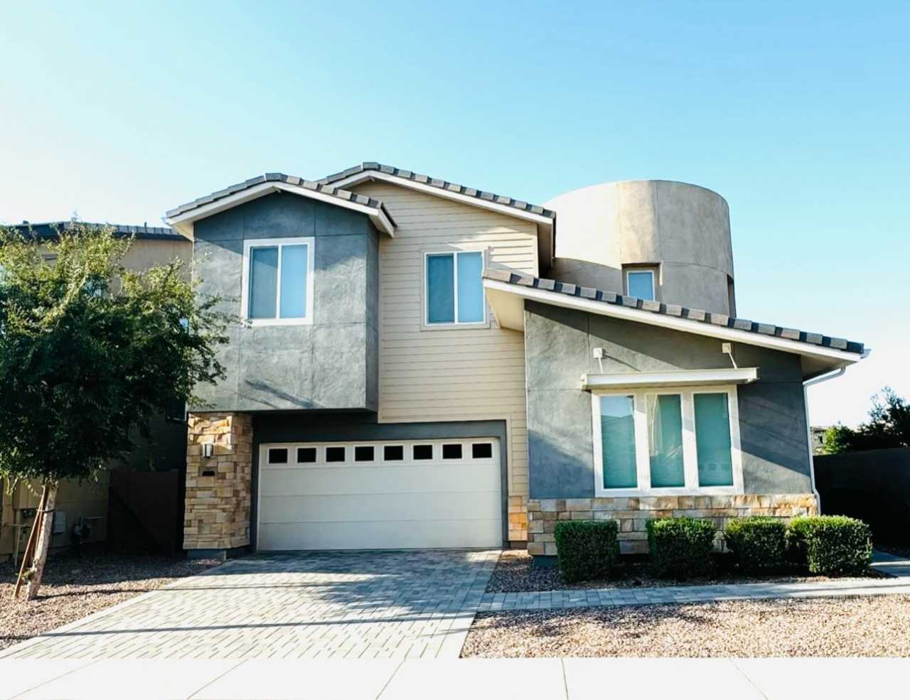 1714 West Jeanine Drive