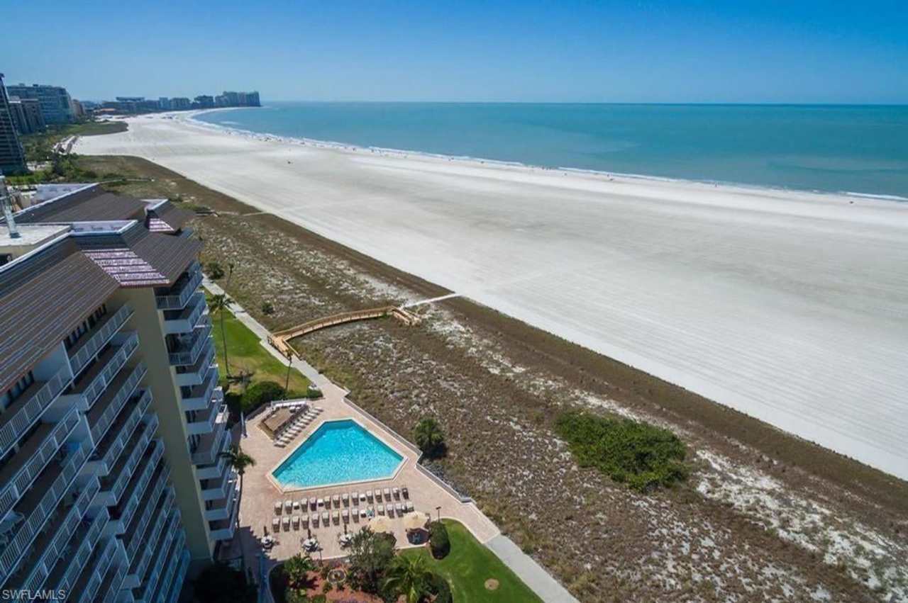 Only steps from the pool  the beach!!! MARCO ISLAND TWO BEDROOM **