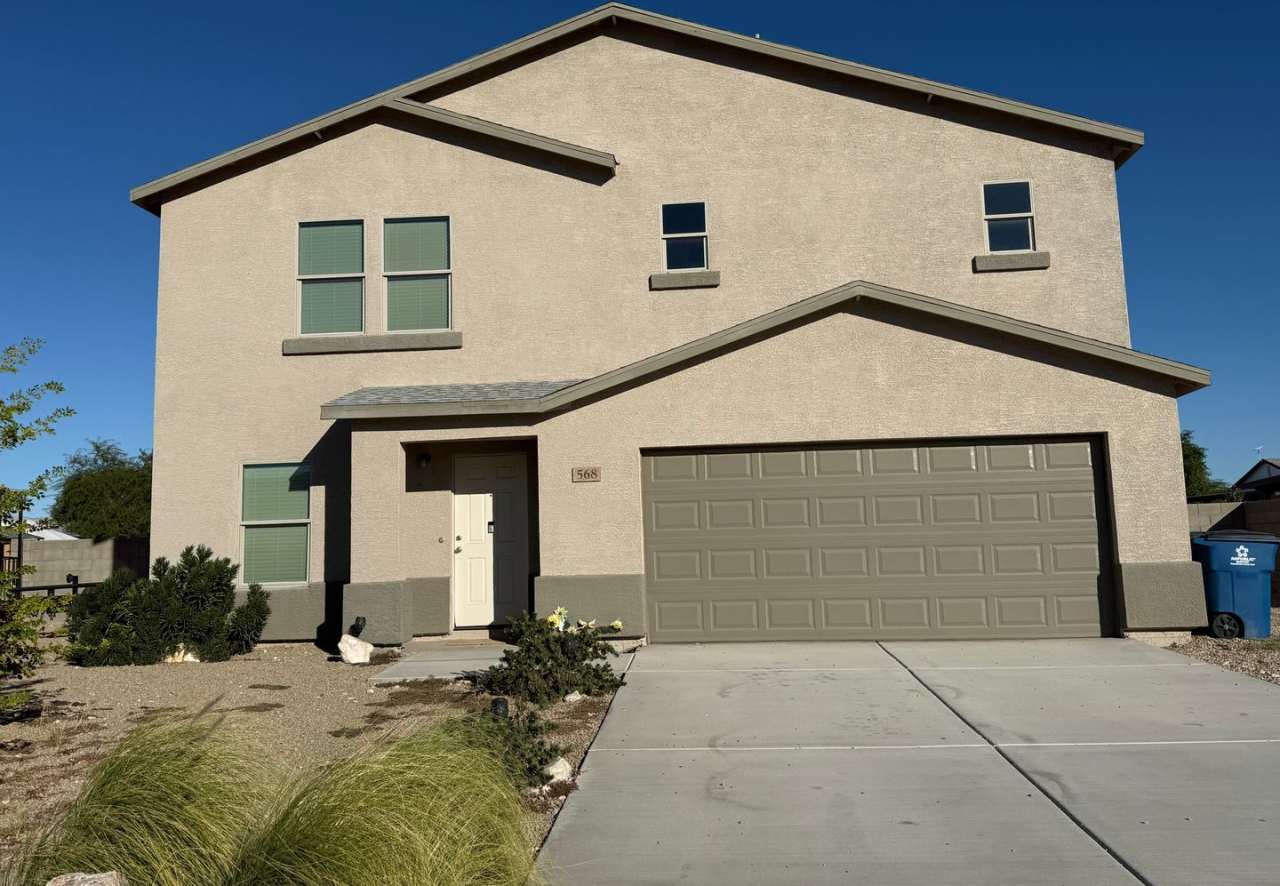 Large 4 bedroom fully furnished Home