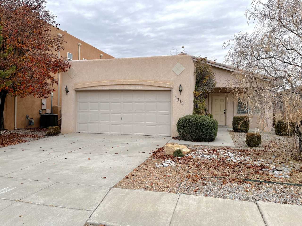 Fantastic 3 Bedroom, 2 Bath Home In The NE!