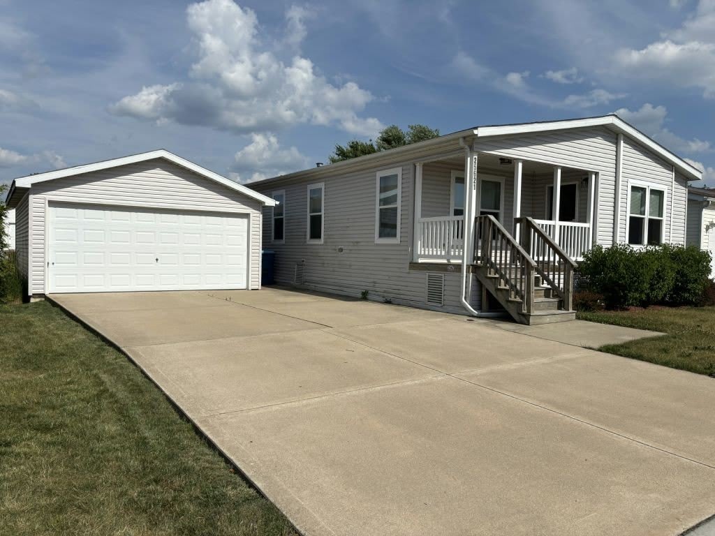 25621 Shoal Creek Dr., #281