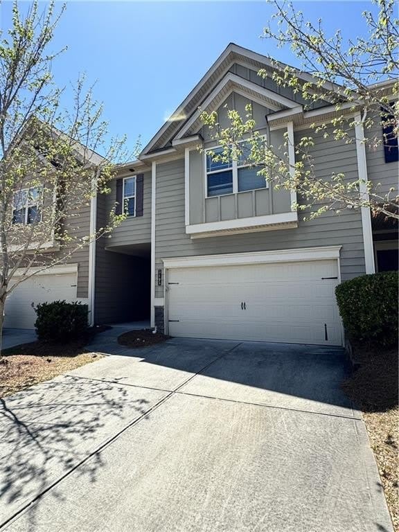 3405 Castleberry Village Circle