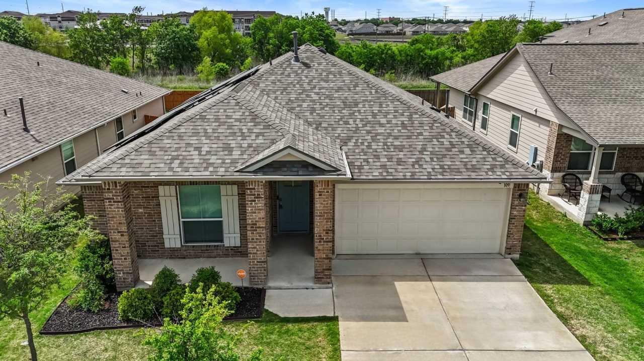 109 Rochester Ln, Hutto, Texas 78634