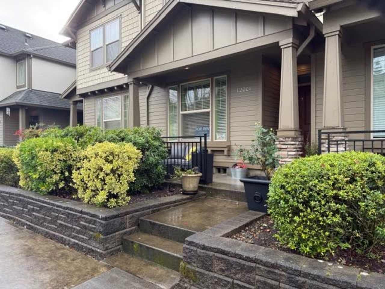 Beautiful Townhome Available in Prestigious Arbor Woods at Murrayhill