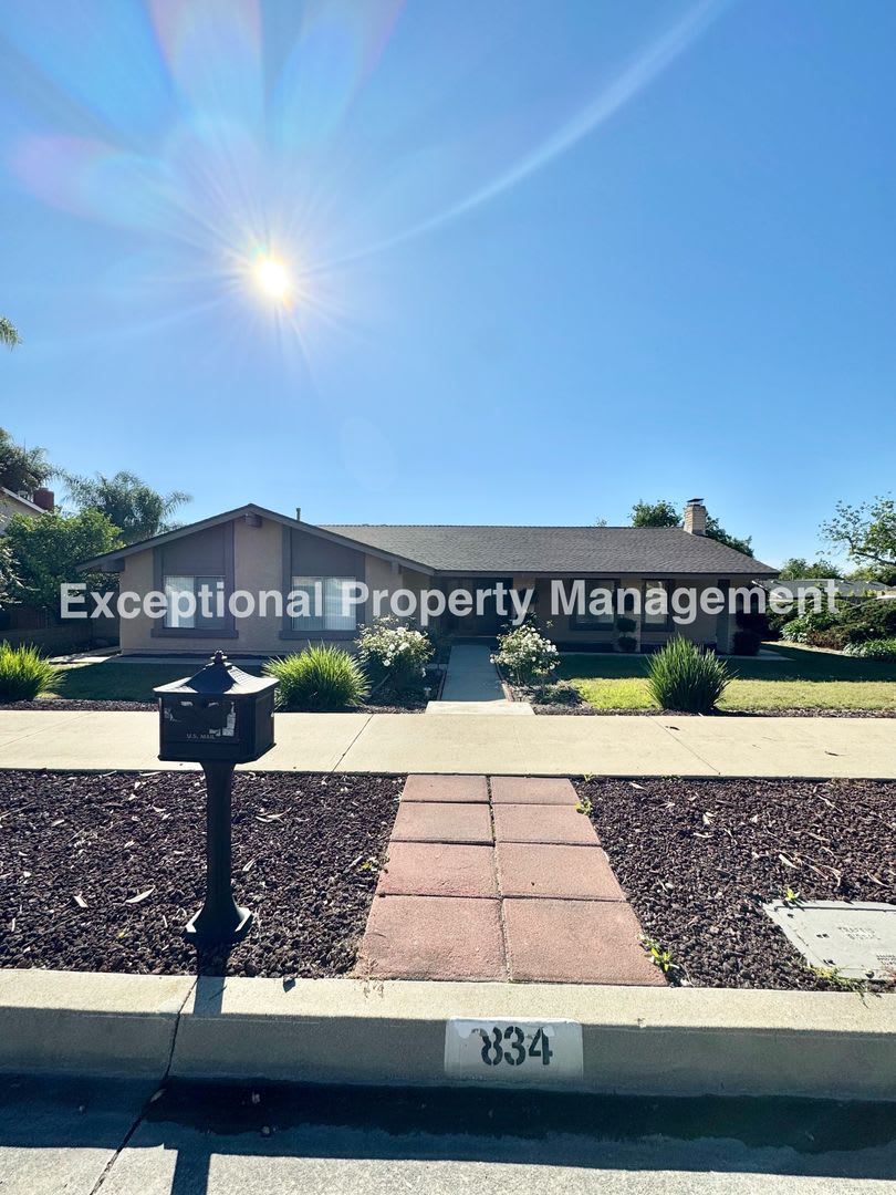 Ready to move in 4 bedroom 2 bath home!