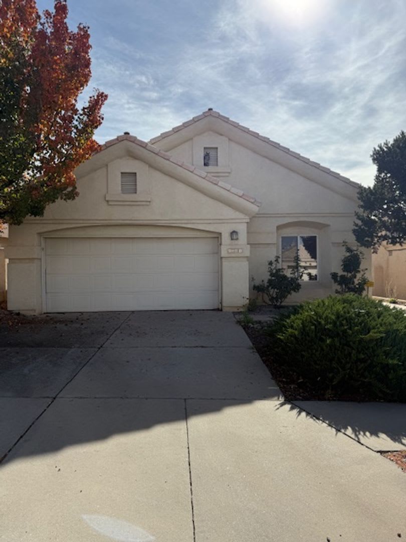 Spacious 3 Bedroom 2 Bathroom and 2 Car Garage in beautiful NE Heights Neighborhood !