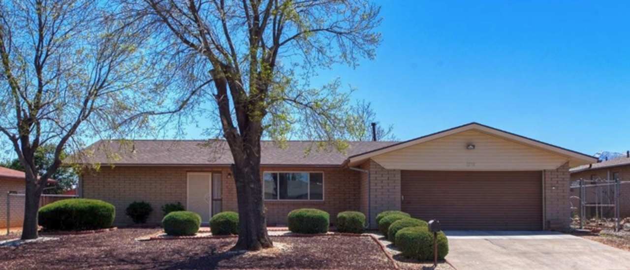 3 bedroom home with large family room