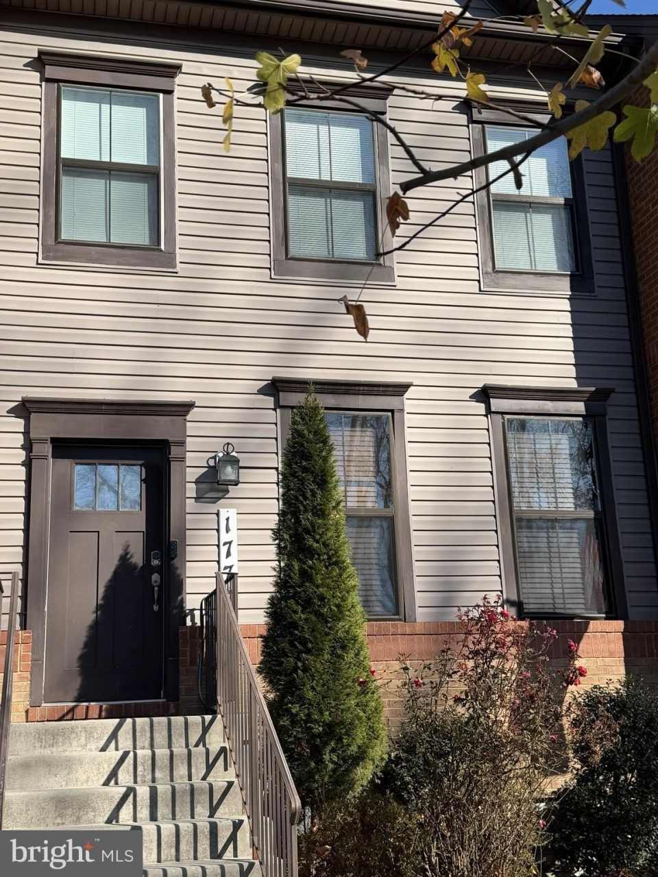 177 GREEN POPLAR LOOP