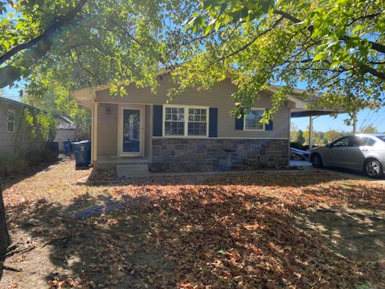 VERY NICE 3-BEDROOM 1-BATH IN WEST JOPLIN-$1250 RENT-$1250 DEPOSIT