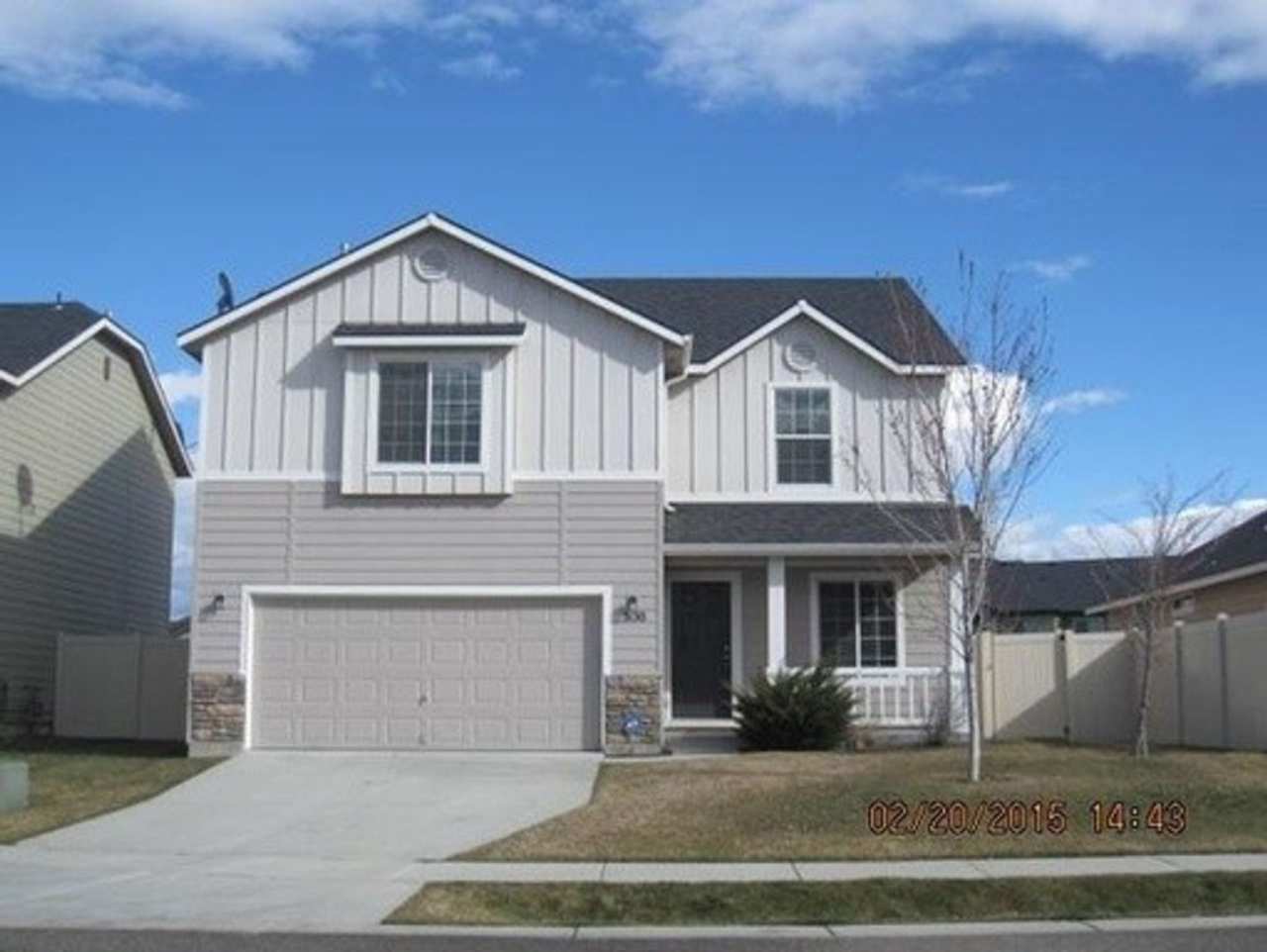 Walking distance to Settlers Park