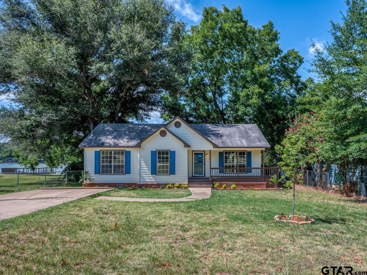 15509 Cedar Bay Drive