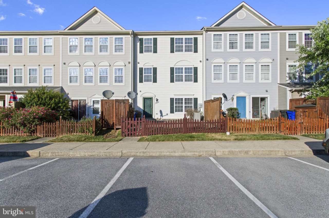 5089 STAPLETON Terrace