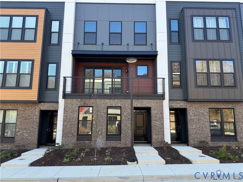 4406 Dominion Forest Circle