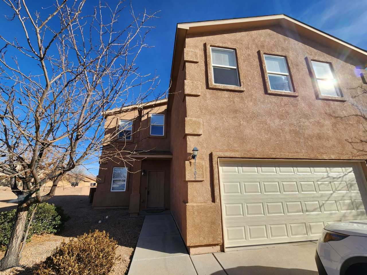 Amazing, Large 3 Bedroom Home in Southwest Albuquerque. Special! Deposit Alternative
