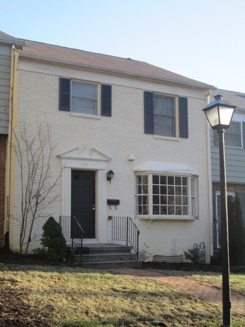 * Re-Rental Available on 7/25/25 *3 Bedroom 2.5 Bath Townhouse
