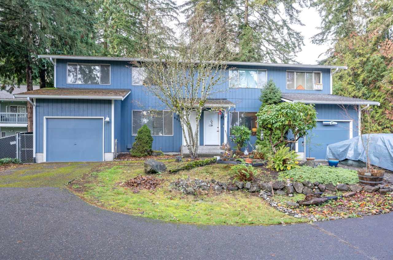 Spacious 3 Bedroom Home in Bremerton!