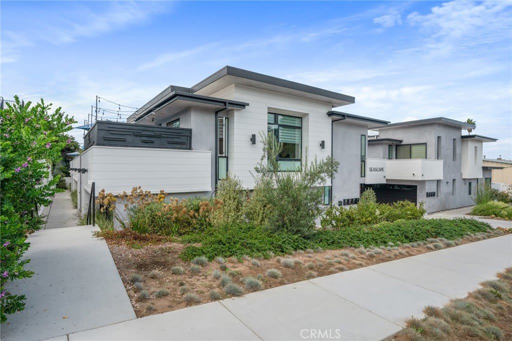 151 Paseo de la Concha