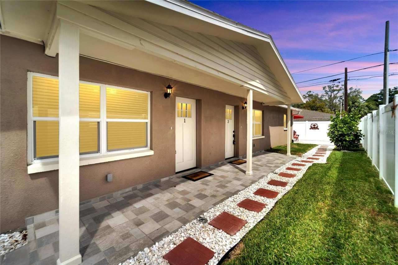 1462 CLEVELAND STREET